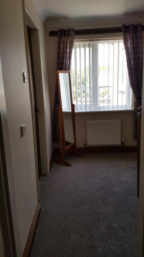 Pet Friendly Beautiful Detached Cottage Close To Spurn Point, Easington And Withersea Kingston upon Hull Buitenkant foto
